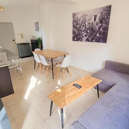 Cozy Beach Apt / 100 Mbit+ Netflix / Near Airport Larnaca Ngoại thất bức ảnh